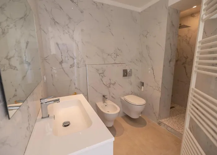 8gb - Magnifique 3p Dernier Etage Face Menton