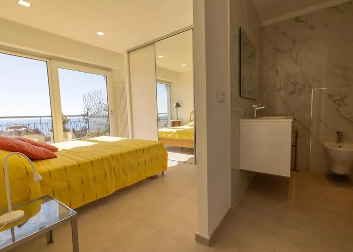 Apartment 8gb - Magnifique 3p Dernier Etage Face Menton